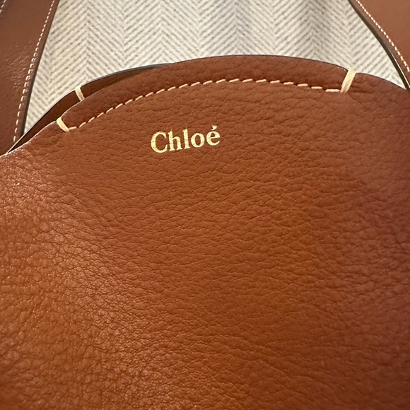 Rare! Chloe Darryl Rich Brown Leather Tote - Picture 3 of 16